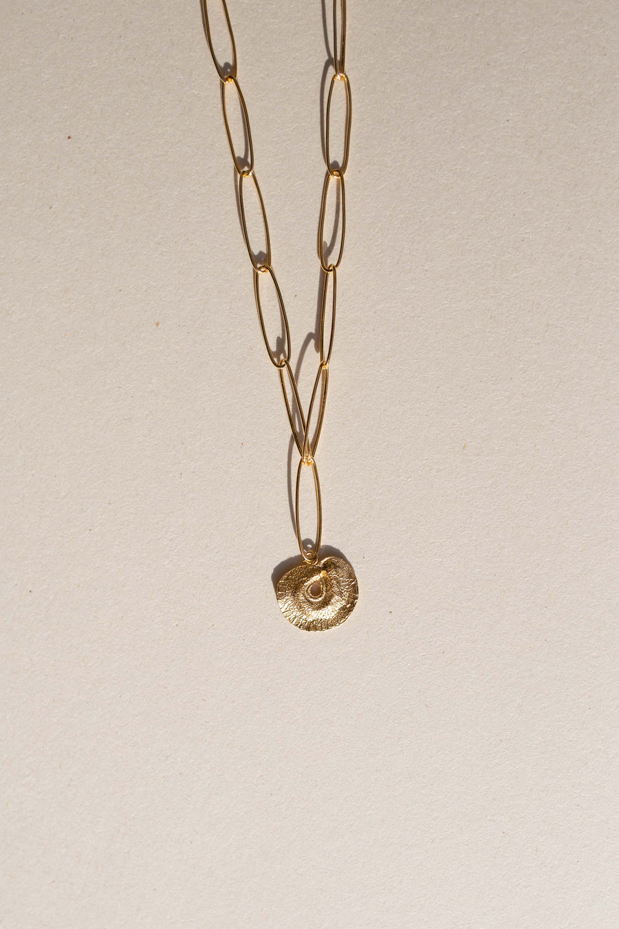 RA NECKLACE gold