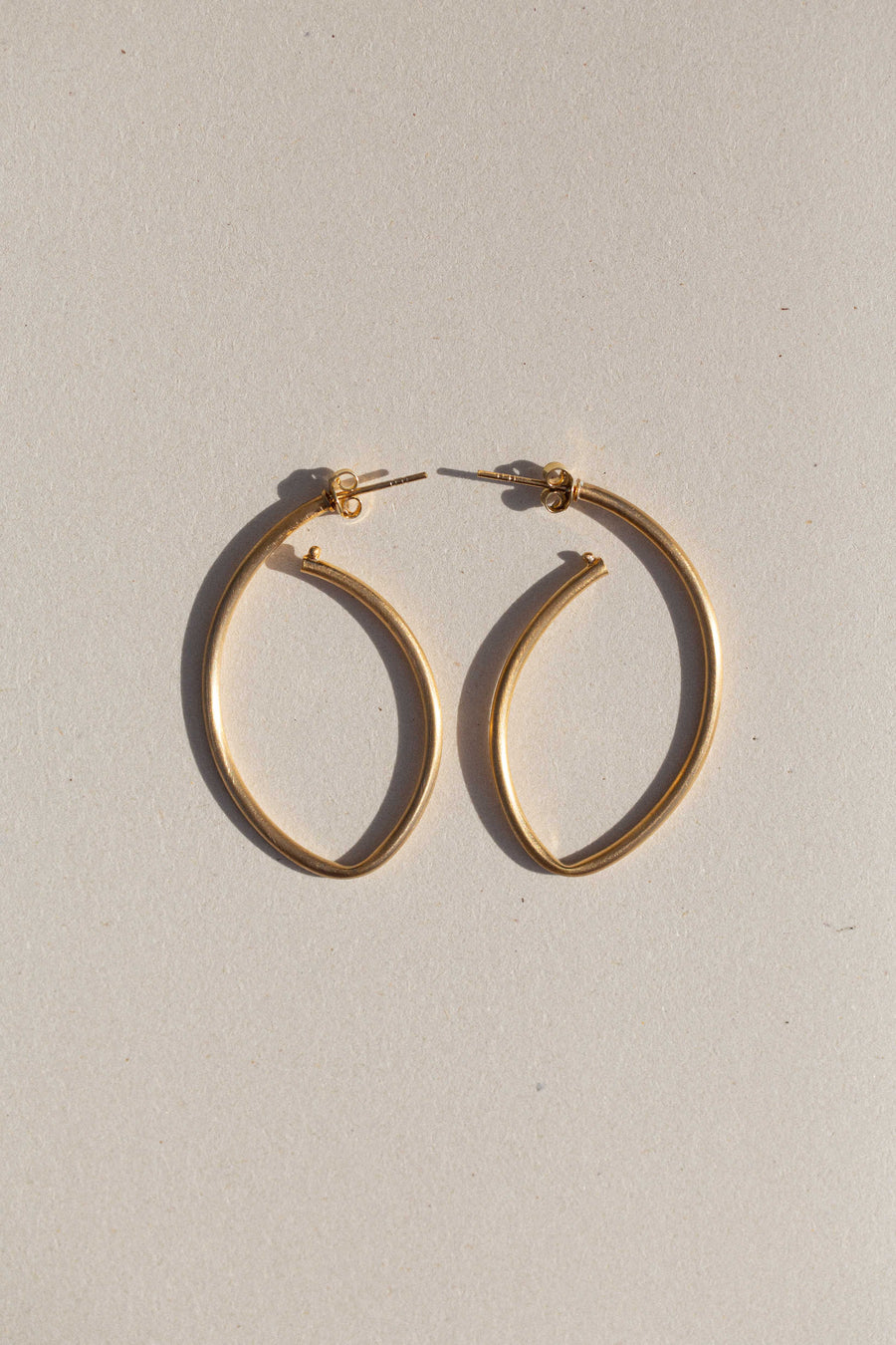 SAMSA Golden Ellipse Earrings